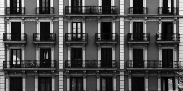 Derecho Inmobiliario / Abogados Inmobiliarios Nulles · Reclamación Impagos Comunidades Vecinos / Propietarios